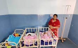 Wonders of the nature! Woman gave birth to three children in Bokaro