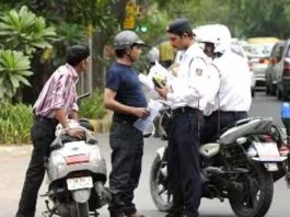 Traffic Rules New Update: ड्राइवरों के लिए बड़ी खबर! इन गलतियों के कारण 25,000 रुपये का चालान काटा जा रहा है.