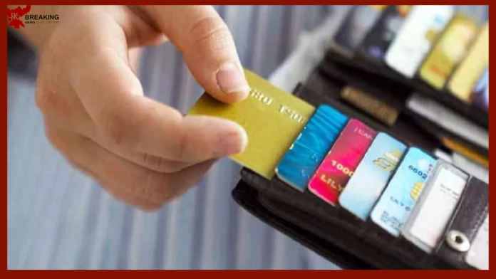 Credit Card Apply : What is Credit Card Balance Transfer? How does it help with loan repayment?