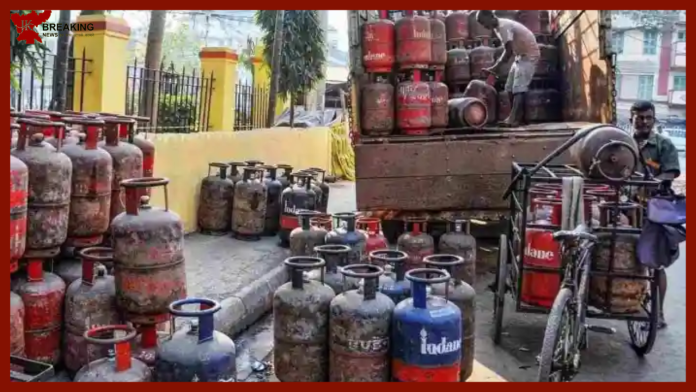 LPG Cylinder Price Update: LPG cylinder rates will be updated on September 1, know - will it be cheap or expensive this time?