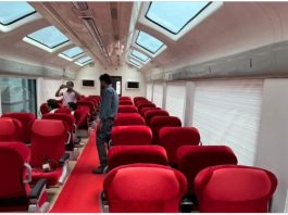 Jharkhand gets train with Vistadome coach! Travelers will be able to enjoy the beautiful valleys