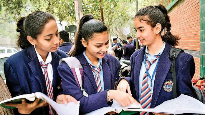 CBSE Class 10, 12th Board Exam Fees: Registration for board exams begins, know everything from fees to last date